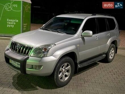 Серый Тойота Ленд Крузер Прадо, объемом двигателя 4 л и пробегом 299 тыс. км за 13500 $, фото 1 на Automoto.ua