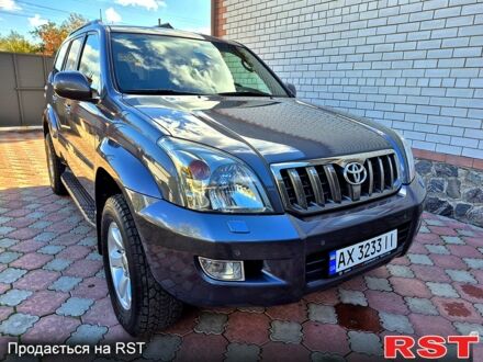 Серый Тойота Ленд Крузер Прадо, объемом двигателя 4 л и пробегом 139 тыс. км за 19700 $, фото 1 на Automoto.ua