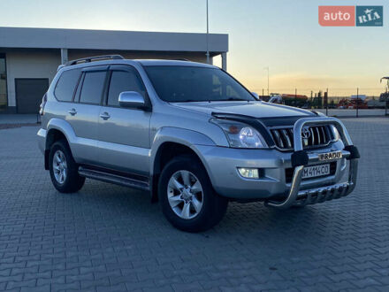 Тойота Ленд Крузер Прадо 2008 в Житомире на Automoto.ua Серый Тойота Ленд Крузер Прадо, объемом двигателя 3.96 л и пробегом 253 тыс. км за 16200 $, фото 1 на Automoto.ua