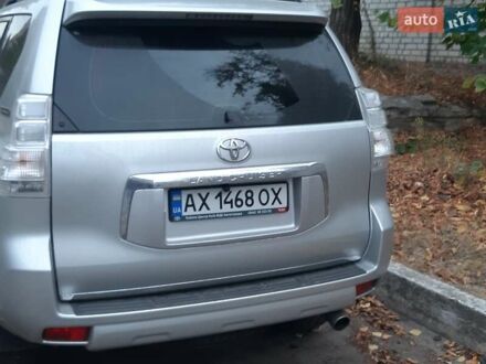 Тойота Ленд Крузер Прадо 2010 в Харькове на Automoto.ua Серый Тойота Ленд Крузер Прадо, объемом двигателя 2.98 л и пробегом 240 тыс. км за 25500 $, фото 1 на Automoto.ua