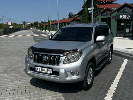 Серый Тойота Ленд Крузер Прадо, объемом двигателя 2.69 л и пробегом 248 тыс. км за 18300 $, фото 1 на Automoto.ua