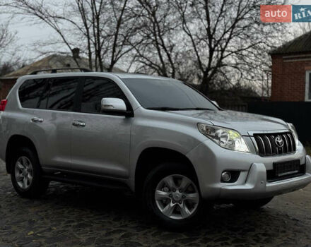 Сірий Тойота Ленд Крузер Прадо, об'ємом двигуна 2.7 л та пробігом 198 тис. км за 17850 $, фото 1 на Automoto.ua