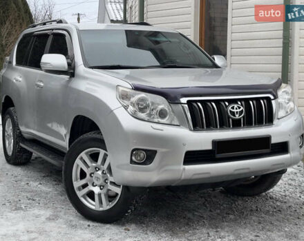 Серый Тойота Ленд Крузер Прадо, объемом двигателя 3 л и пробегом 211 тыс. км за 24900 $, фото 1 на Automoto.ua