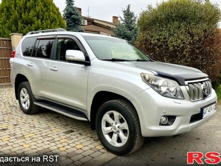 Серый Тойота Ленд Крузер Прадо, объемом двигателя 4 л и пробегом 272 тыс. км за 22700 $, фото 1 на Automoto.ua