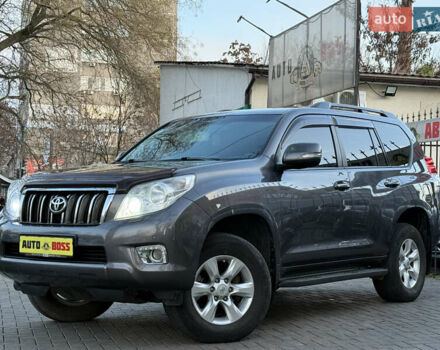 Серый Тойота Ленд Крузер Прадо, объемом двигателя 3 л и пробегом 259 тыс. км за 23500 $, фото 1 на Automoto.ua