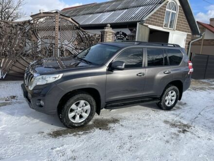 Серый Тойота Ленд Крузер Прадо, объемом двигателя 3 л и пробегом 248 тыс. км за 25800 $, фото 1 на Automoto.ua