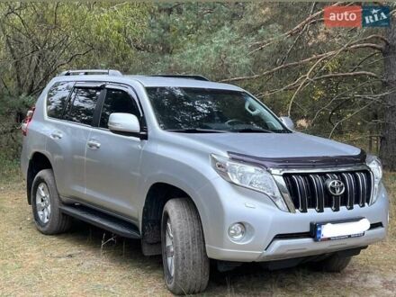 Тойота Ленд Крузер Прадо 2014 в Красноград на Automoto.ua Серый Тойота Ленд Крузер Прадо, объемом двигателя 3 л и пробегом 88 тыс. км за 32600 $, фото 1 на Automoto.ua