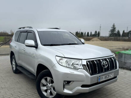 Серый Тойота Ленд Крузер Прадо, объемом двигателя 2.76 л и пробегом 242 тыс. км за 34000 $, фото 1 на Automoto.ua