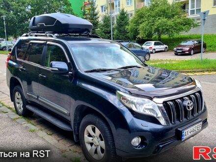 Серый Тойота Ленд Крузер Прадо, объемом двигателя 2.8 л и пробегом 32500 тыс. км за 32000 $, фото 1 на Automoto.ua