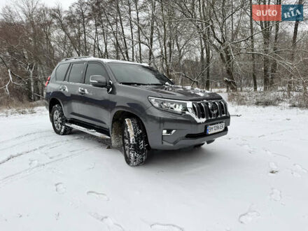 Тойота Ленд Крузер Прадо 2018 в Сумах на Automoto.ua Серый Тойота Ленд Крузер Прадо, объемом двигателя 2.76 л и пробегом 107 тыс. км за 44999 $, фото 1 на Automoto.ua