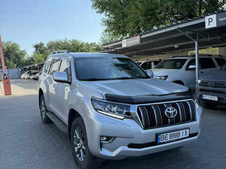 Серый Тойота Ленд Крузер Прадо, объемом двигателя 2.76 л и пробегом 215 тыс. км за 34800 $, фото 1 на Automoto.ua