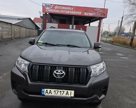 Серый Тойота Ленд Крузер Прадо, объемом двигателя 2.7 л и пробегом 171 тыс. км за 29500 $, фото 1 на Automoto.ua