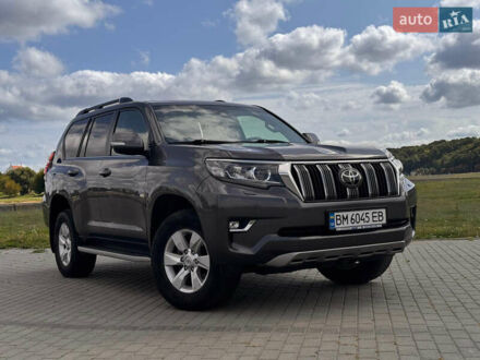 Тойота Ленд Крузер Прадо 2019 в Сумах на Automoto.ua Серый Тойота Ленд Крузер Прадо, объемом двигателя 3.96 л и пробегом 130 тыс. км за 40500 $, фото 1 на Automoto.ua