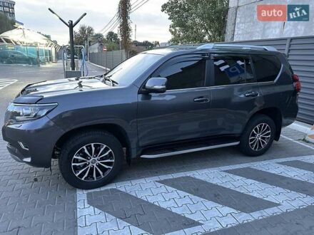 Тойота Ленд Крузер Прадо 2019 в Киеве на Automoto.ua Серый Тойота Ленд Крузер Прадо, объемом двигателя 3.96 л и пробегом 103 тыс. км за 42000 $, фото 1 на Automoto.ua