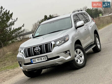 Серый Тойота Ленд Крузер Прадо, объемом двигателя 3.96 л и пробегом 64 тыс. км за 42900 $, фото 1 на Automoto.ua