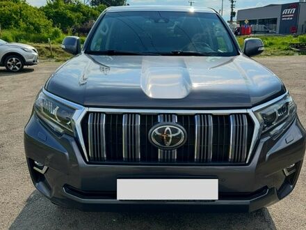 Тойота Ленд Крузер Прадо 2020 в Киеве на Automoto.ua Серый Тойота Ленд Крузер Прадо, объемом двигателя 4 л и пробегом 0 тыс. км за 43000 $, фото 1 на Automoto.ua