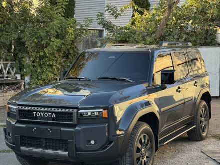 Сірий Тойота Ленд Крузер Прадо, об'ємом двигуна 2.39 л та пробігом 7 тис. км за 69900 $, фото 1 на Automoto.ua