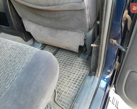 Синий Тойота Ленд Крузер Прадо, объемом двигателя 2.98 л и пробегом 300 тыс. км за 65000 $, фото 37 на Automoto.ua