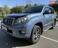 Тойота Ленд Крузер Прадо 2012 у Києві на Automoto.ua Синій Тойота Ленд Крузер Прадо, об'ємом двигуна 3.96 л та пробігом 263 тис. км за 31500 $, фото 16 на Automoto.ua