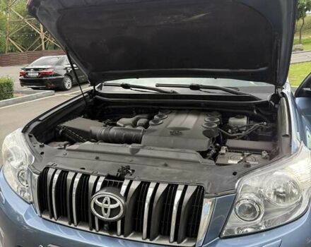 Тойота Ленд Крузер Прадо 2012 у Києві на Automoto.ua Синій Тойота Ленд Крузер Прадо, об'ємом двигуна 3.96 л та пробігом 263 тис. км за 31500 $, фото 19 на Automoto.ua