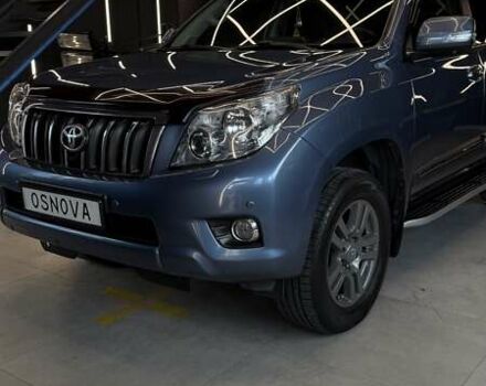 Тойота Ленд Крузер Прадо 2012 у Києві на Automoto.ua Синій Тойота Ленд Крузер Прадо, об'ємом двигуна 3.96 л та пробігом 263 тис. км за 31500 $, фото 9 на Automoto.ua