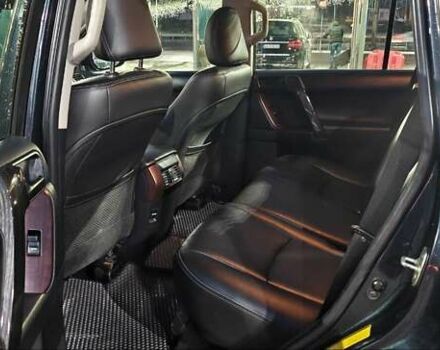 Синий Тойота Ленд Крузер Прадо, объемом двигателя 2.8 л и пробегом 452 тыс. км за 29000 $, фото 8 на Automoto.ua