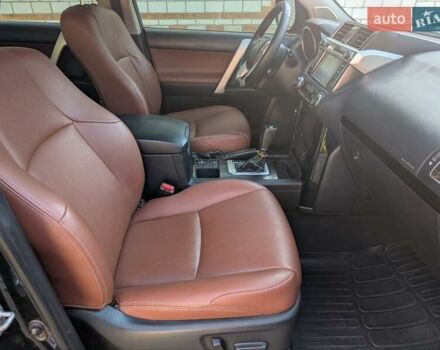 Синий Тойота Ленд Крузер Прадо, объемом двигателя 2.76 л и пробегом 290 тыс. км за 27500 $, фото 2 на Automoto.ua