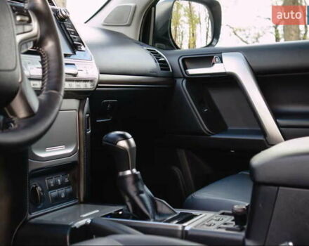 Синий Тойота Ленд Крузер Прадо, объемом двигателя 2.8 л и пробегом 264 тыс. км за 37900 $, фото 22 на Automoto.ua