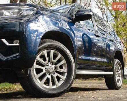 Синий Тойота Ленд Крузер Прадо, объемом двигателя 2.8 л и пробегом 264 тыс. км за 39500 $, фото 4 на Automoto.ua