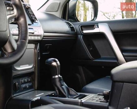 Синий Тойота Ленд Крузер Прадо, объемом двигателя 2.8 л и пробегом 264 тыс. км за 39500 $, фото 34 на Automoto.ua