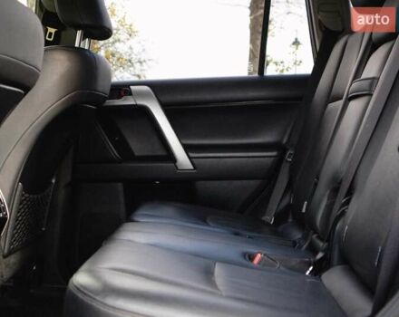 Синий Тойота Ленд Крузер Прадо, объемом двигателя 2.8 л и пробегом 264 тыс. км за 39500 $, фото 28 на Automoto.ua