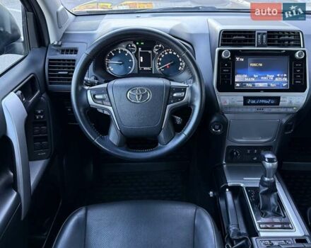 Тойота Ленд Крузер Прадо 2018 в Белой Церкве на Automoto.ua Синий Тойота Ленд Крузер Прадо, объемом двигателя 2.76 л и пробегом 86 тыс. км за 38800 $, фото 47 на Automoto.ua