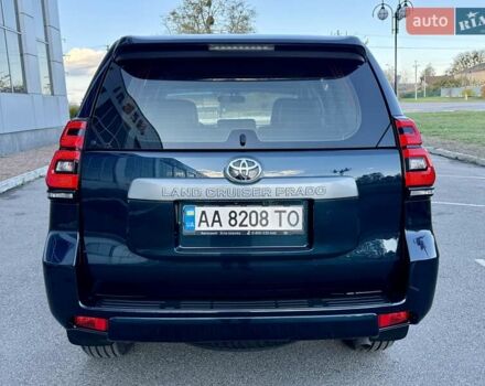 Тойота Ленд Крузер Прадо 2018 в Белой Церкве на Automoto.ua Синий Тойота Ленд Крузер Прадо, объемом двигателя 2.76 л и пробегом 86 тыс. км за 38800 $, фото 12 на Automoto.ua