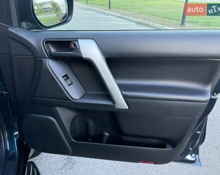 Синий Тойота Ленд Крузер Прадо, объемом двигателя 2.76 л и пробегом 86 тыс. км за 38900 $, фото 59 на Automoto.ua