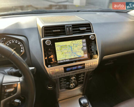 Синий Тойота Ленд Крузер Прадо, объемом двигателя 3.96 л и пробегом 158 тыс. км за 42900 $, фото 20 на Automoto.ua