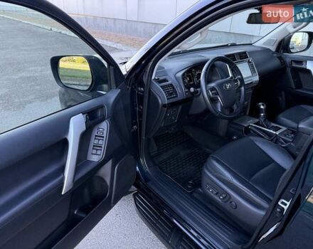 Тойота Ленд Крузер Прадо 2018 в Белой Церкве на Automoto.ua Синий Тойота Ленд Крузер Прадо, объемом двигателя 2.76 л и пробегом 86 тыс. км за 38800 $, фото 34 на Automoto.ua