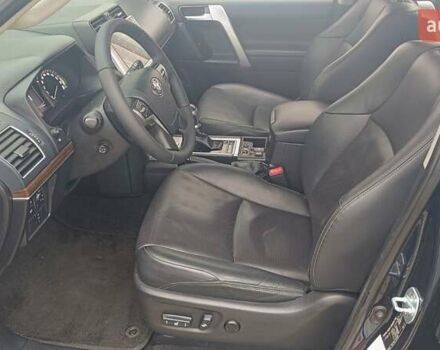 Синий Тойота Ленд Крузер Прадо, объемом двигателя 3.96 л и пробегом 177 тыс. км за 38924 $, фото 10 на Automoto.ua