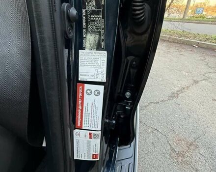 Синій Тойота Ленд Крузер Прадо, об'ємом двигуна 4 л та пробігом 178 тис. км за 34999 $, фото 27 на Automoto.ua