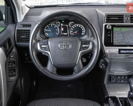 Синій Тойота Ленд Крузер Прадо, об'ємом двигуна 2.75 л та пробігом 65 тис. км за 39146 $, фото 8 на Automoto.ua