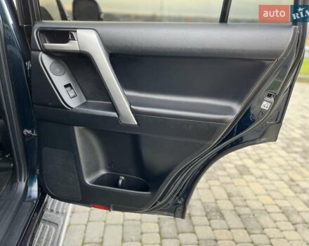 Синій Тойота Ленд Крузер Прадо, об'ємом двигуна 2.76 л та пробігом 172 тис. км за 43500 $, фото 70 на Automoto.ua