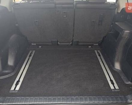 Синий Тойота Ленд Крузер Прадо, объемом двигателя 3.96 л и пробегом 177 тыс. км за 38924 $, фото 9 на Automoto.ua