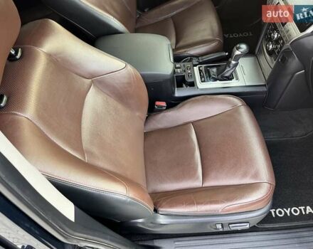 Синій Тойота Ленд Крузер Прадо, об'ємом двигуна 2.76 л та пробігом 172 тис. км за 43500 $, фото 68 на Automoto.ua