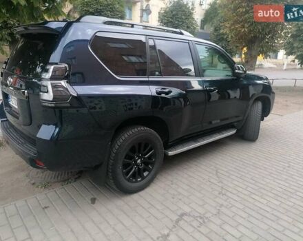 Синий Тойота Ленд Крузер Прадо, объемом двигателя 3.96 л и пробегом 110 тыс. км за 46000 $, фото 2 на Automoto.ua