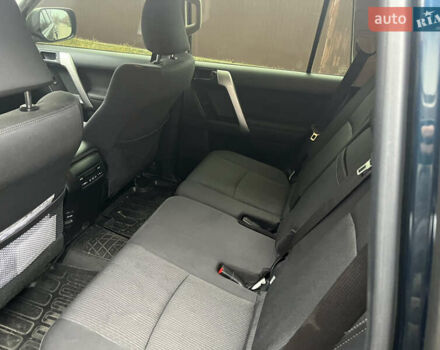 Синий Тойота Ленд Крузер Прадо, объемом двигателя 2.76 л и пробегом 79 тыс. км за 44000 $, фото 10 на Automoto.ua