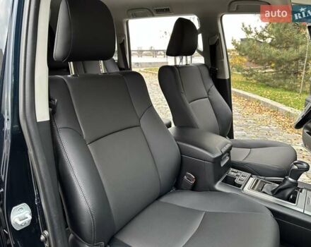 Синій Тойота Ленд Крузер Прадо, об'ємом двигуна 3.96 л та пробігом 52 тис. км за 47222 $, фото 7 на Automoto.ua