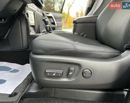 Синій Тойота Ленд Крузер Прадо, об'ємом двигуна 3.96 л та пробігом 52 тис. км за 47222 $, фото 11 на Automoto.ua