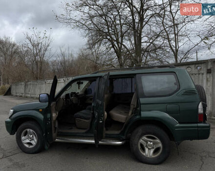 Зеленый Тойота Ленд Крузер Прадо, объемом двигателя 3.4 л и пробегом 308 тыс. км за 5999 $, фото 8 на Automoto.ua