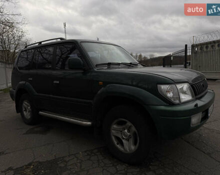 Зеленый Тойота Ленд Крузер Прадо, объемом двигателя 3.4 л и пробегом 308 тыс. км за 5999 $, фото 2 на Automoto.ua