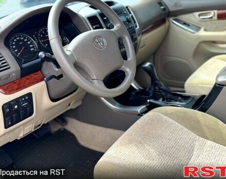 Зеленый Тойота Ленд Крузер Прадо, объемом двигателя 2.7 л и пробегом 268 тыс. км за 11950 $, фото 4 на Automoto.ua