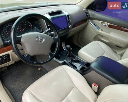 Зеленый Тойота Ленд Крузер Прадо, объемом двигателя 2.7 л и пробегом 270 тыс. км за 9999 $, фото 12 на Automoto.ua